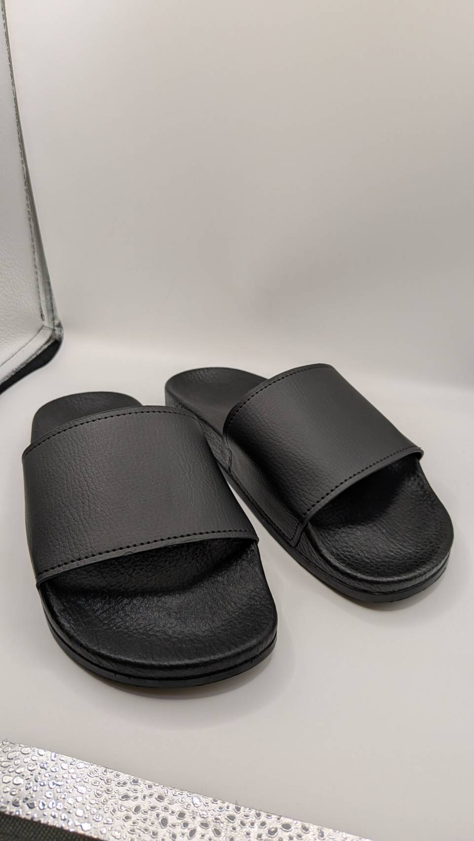 Mikoto monogram slide sandal in black